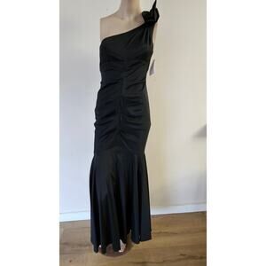 XSCAPE One Shoulder Black Dress Ruching Rose Mermaid Gothcore Prom 8 PETITE NEW